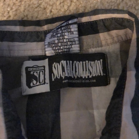 Hot Topic  long sleeve shirt size M - Picture 3 of 7